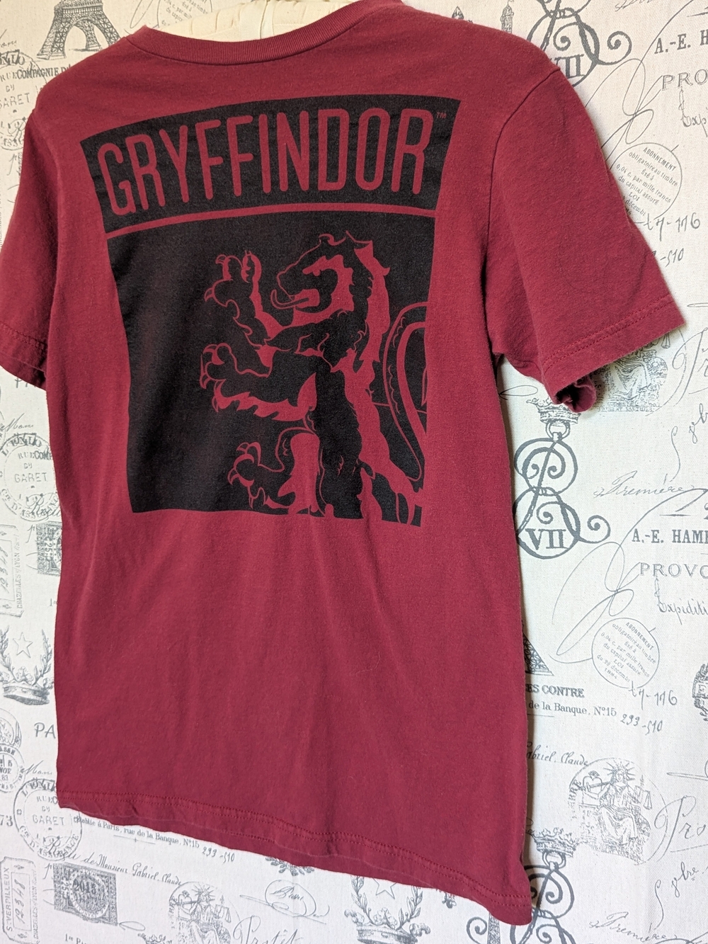 Warner Bros. Harry Potter Gryffindor Maroon Short Sleeve Tee Men's Small